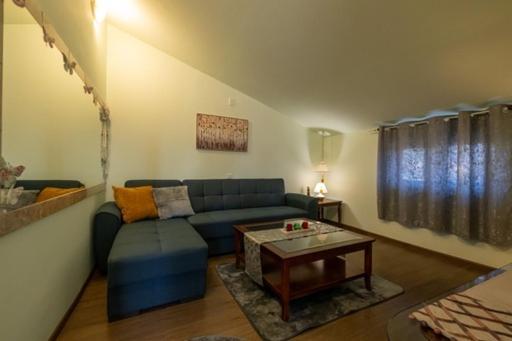 Bougainvillea House 2 卡拉马塔 外观 照片